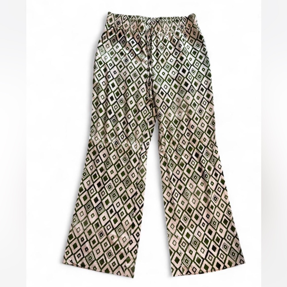 Messini women’s Wide Leg Pants in Green and Cream size M
